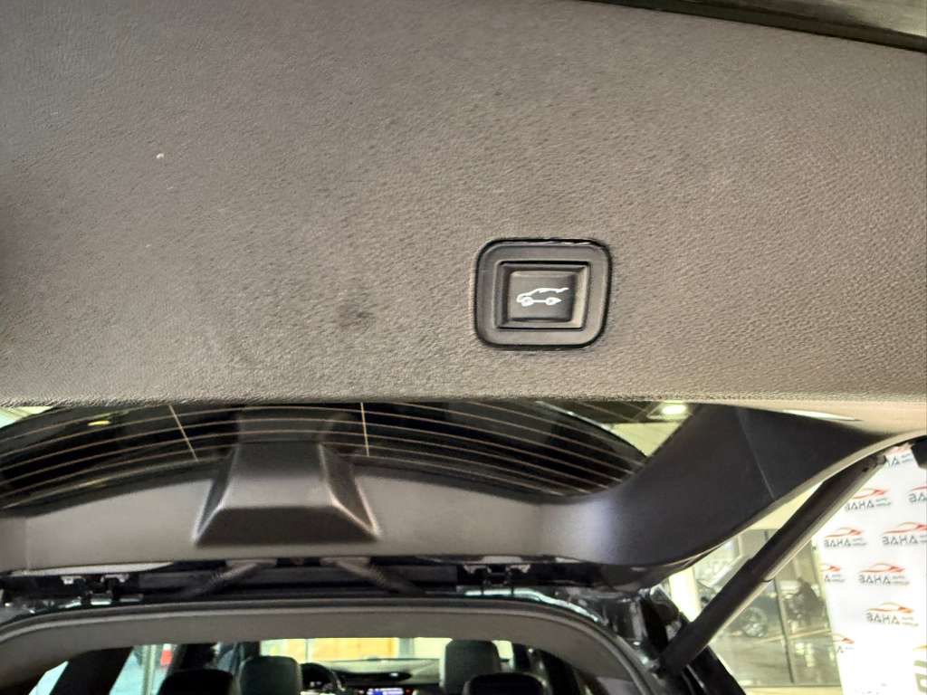 Used 2021 Cadillac XT6 Luxury FWD image 52