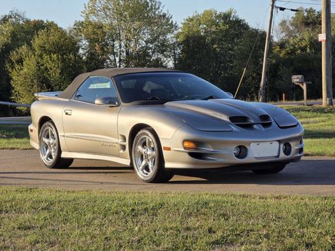 Used 2002 Pontiac Firebird Trans Am image 8