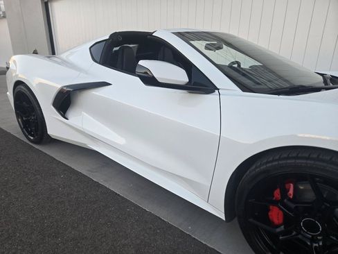Used 2023 Chevrolet Corvette Stingray Coupe w/ 1LT RWD image 14