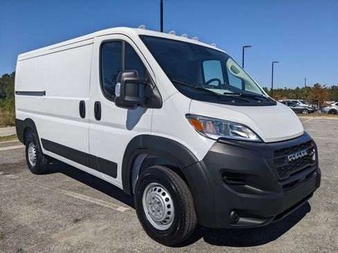 New 2026 RAM ProMaster 2500 image 12