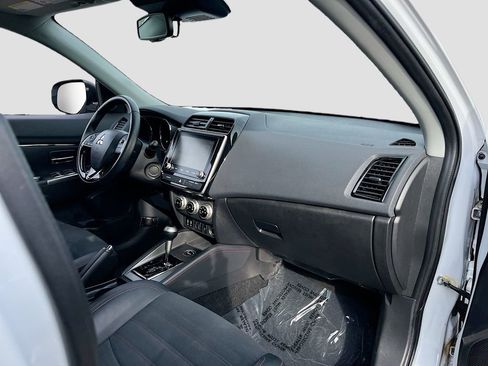 Used 2022 Mitsubishi Outlander Sport SE image 26