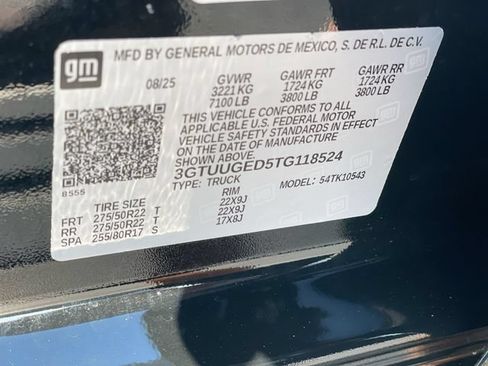 Certified 2026 GMC Sierra 1500 Denali w/ Denali Reserve Package AWD/4WD image 27