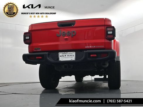 Used 2022 Jeep Gladiator Rubicon w/ LED Lighting Group AWD/4WD image 51