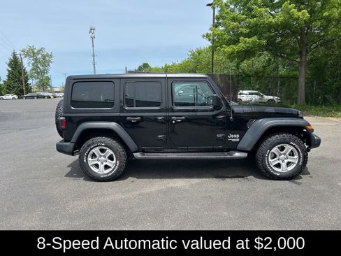 Used 2018 Jeep Wrangler Unlimited Sport S AWD/4WD image 2