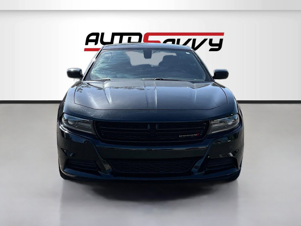 Used 2023 Dodge Charger SXT w/ Blacktop Package RWD image 2