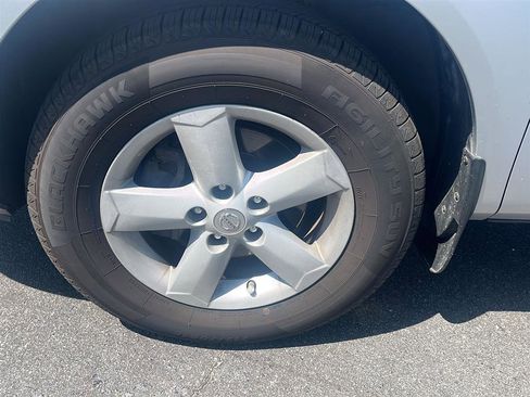 Used 2013 Nissan Rogue S w/ Special Edition Pkg FWD image 18