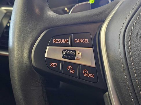 Used 2025 BMW X5 xDrive40i w/ Parking Assistance Package AWD/4WD image 19