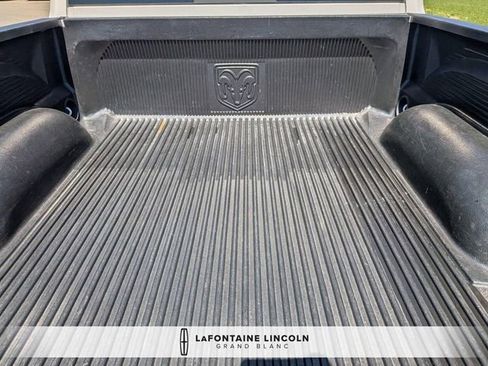 Used 2018 RAM 1500 Laramie AWD/4WD image 29