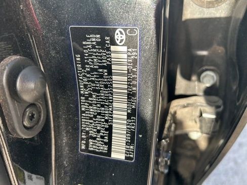 Used 2022 Toyota Corolla LE image 20