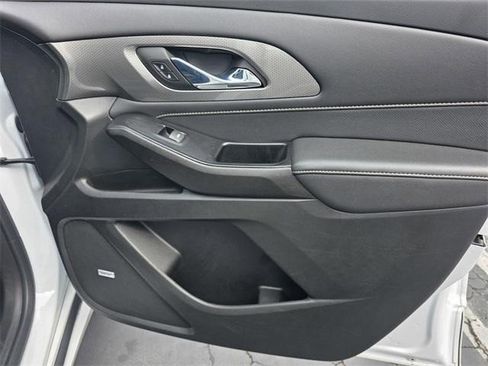 Certified 2023 Chevrolet Traverse Premier w/ LPO, Floor Liner Package image 23