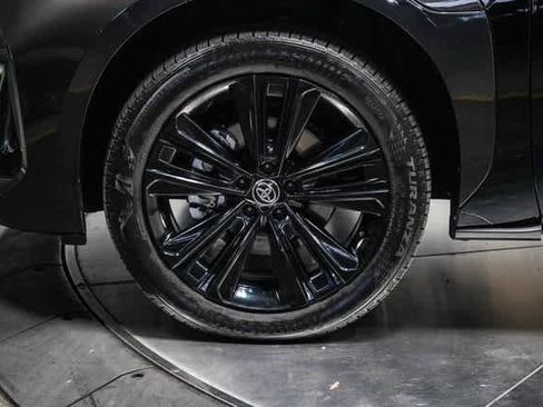 Certified 2025 Toyota bZ4X AWD image 10