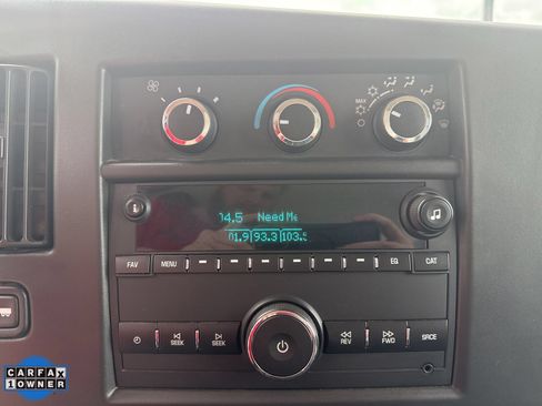 Used 2020 Chevrolet Express 3500 RWD image 16