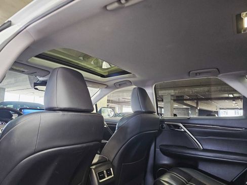Used 2022 Lexus RX 350L Luxury image 26