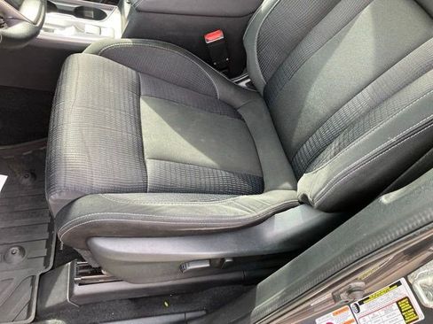 Used 2020 Subaru Ascent Premium w/ Convenience Package AWD/4WD image 9