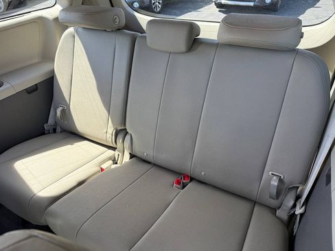 Used 2017 Toyota Sienna XLE w/ XLE Navigation Package AWD/4WD image 82
