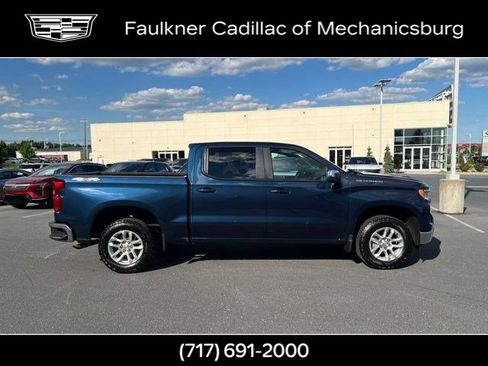 Used 2023 Chevrolet Silverado 1500 LT AWD/4WD image 3