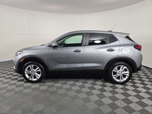 Used 2023 Buick Encore GX Preferred w/ Cold Weather Comfort Package FWD image 4