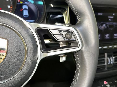 Used 2021 Porsche Macan AWD/4WD image 23