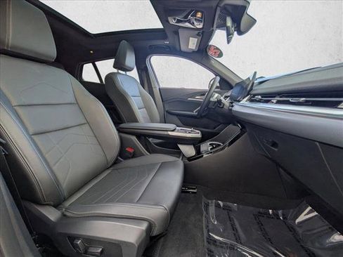 Used 2025 BMW X2 xDrive28i w/ Technology Package image 21