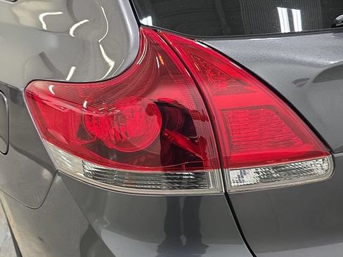Used 2015 Toyota Venza Limited AWD/4WD image 31