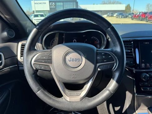 Used 2020 Jeep Grand Cherokee Limited image 30