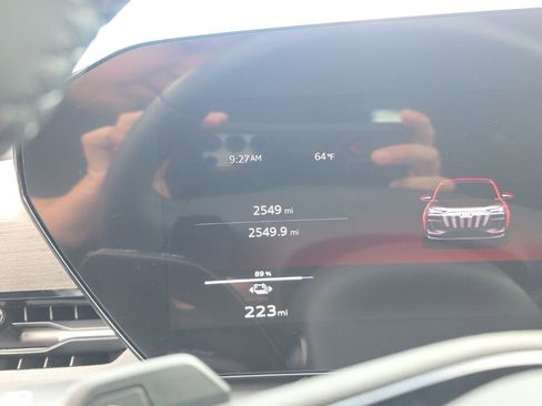 Used 2025 Audi Q6 e-tron Premium Plus w/ Premium Plus image 16