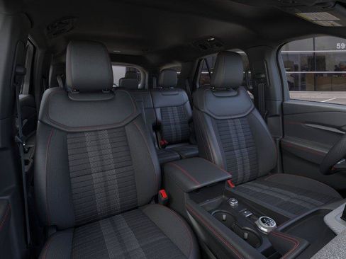 New 2026 Ford Explorer ST-Line w/ ST-Line Street Pack AWD/4WD image 10