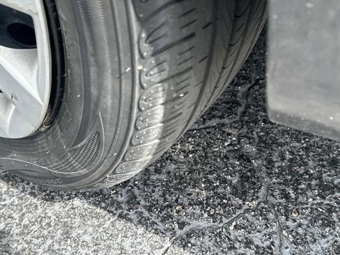 Used 2013 Toyota Corolla LE image 10