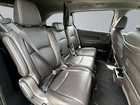 Used 2020 Honda Odyssey Touring image 23