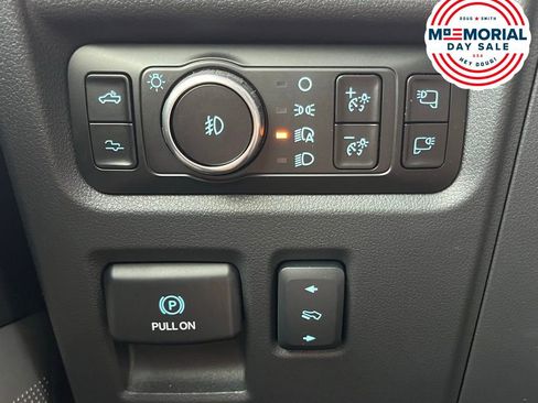 Used 2025 Ford F150 Raptor w/ Equipment Group 803A Raptor R AWD/4WD image 22