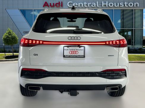 New 2025 Audi Q5 Premium Plus image 10