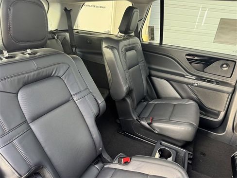 New 2026 Lincoln Aviator Reserve image 14