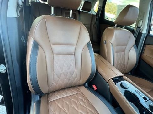 Used 2024 Nissan Rogue Platinum w/ Platinum Premium Package image 15