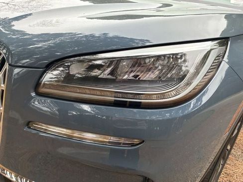 New 2026 Lincoln Corsair Premiere image 10