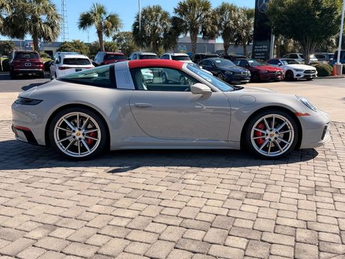 Used 2022 Porsche 911 Targa 4S AWD/4WD image 6