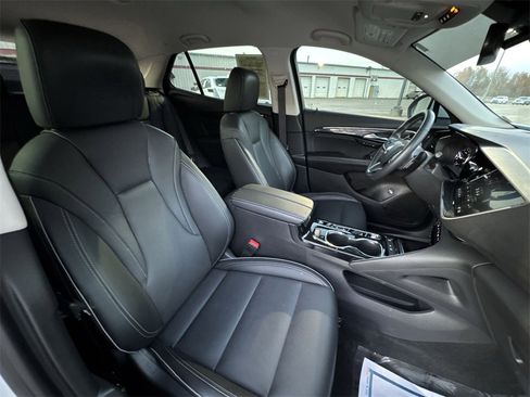 Used 2023 Buick Envision Essence image 24