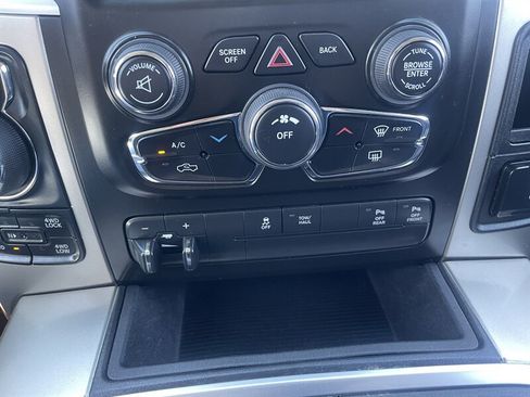 Used 2018 RAM 1500 Big Horn AWD/4WD image 9