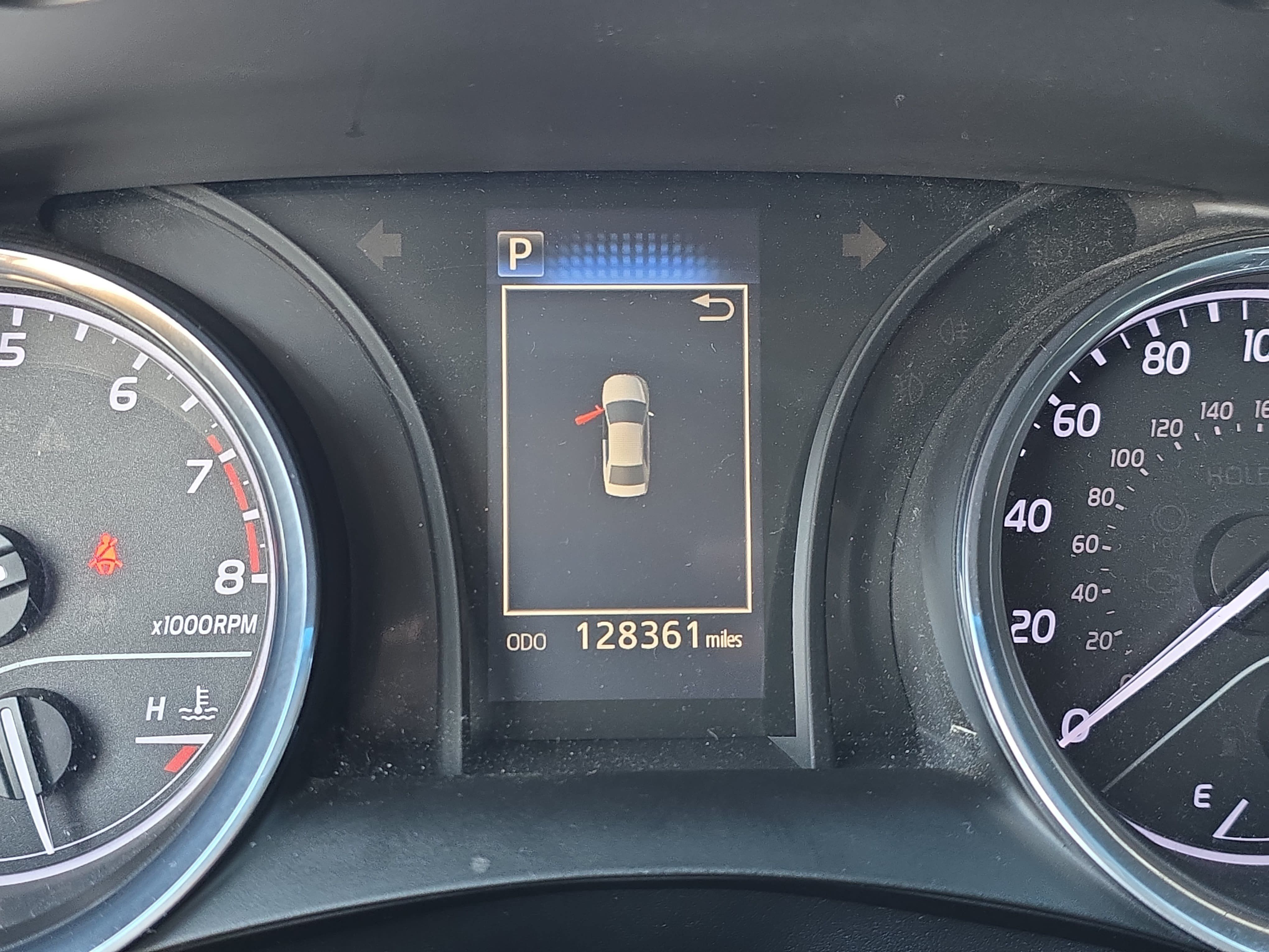 Used 2019 Toyota Camry SE FWD image 16