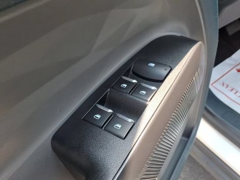 Used 2024 Ford Maverick XL w/ Equipment Group 100A Standard AWD/4WD image 9
