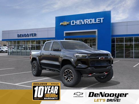 New 2026 Chevrolet Colorado ZR2 w/ Technology Package AWD/4WD image 1
