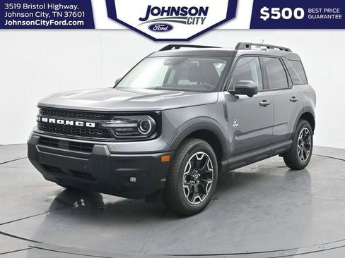 New 2025 Ford Bronco Sport Outer Banks w/ Outer Banks Tech Package+ AWD/4WD image 1