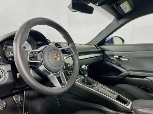 Certified 2025 Porsche 718 Cayman S RWD image 4