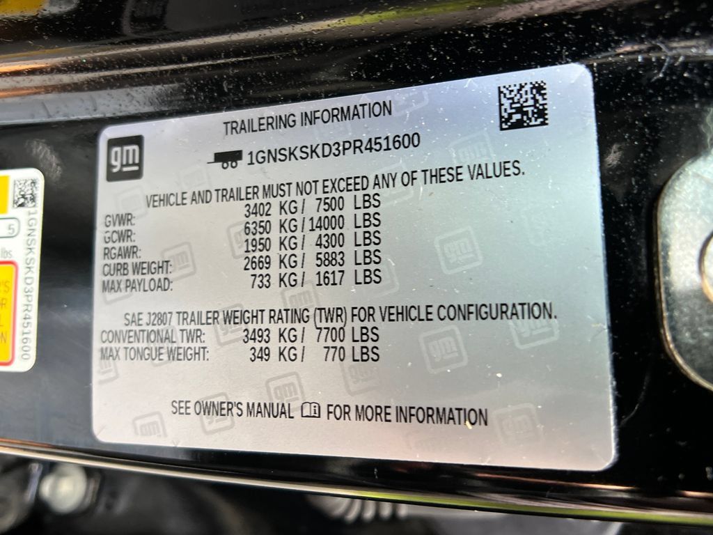 Used 2023 Chevrolet Tahoe Premier AWD/4WD image 28