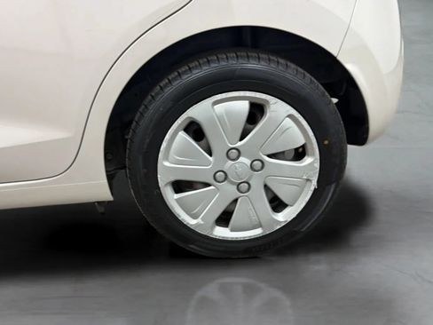 Used 2017 Chevrolet Spark LS FWD image 27