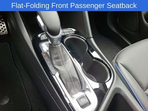 Used 2025 Buick Encore GX Sport Touring w/ Comfort Package image 16