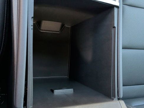 New 2026 Chevrolet Traverse LT image 32