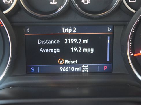 Used 2019 Chevrolet Silverado 1500 LT w/ All-Star Edition image 17