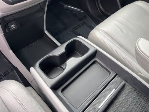 Used 2019 Honda Odyssey EX-L image 28