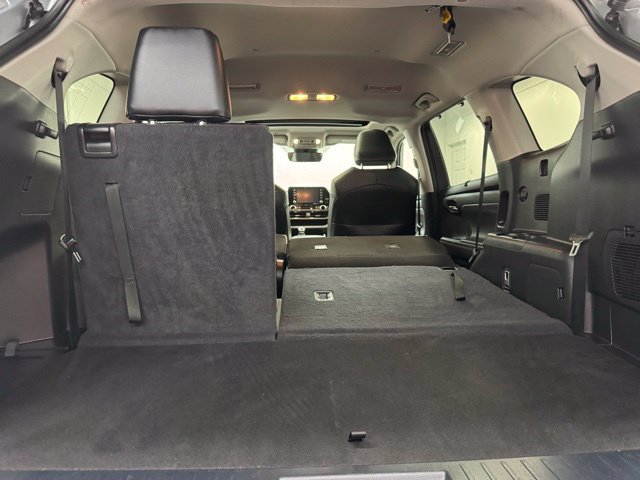 Used 2022 Toyota Highlander XLE AWD/4WD image 35