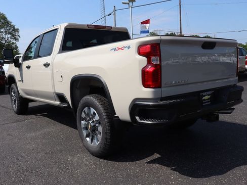 New 2026 Chevrolet Silverado 2500 Custom w/ Custom Convenience Package AWD/4WD image 3